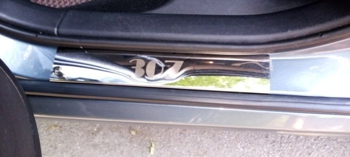 Накладки на пороги Carmos V1 (4 шт, нержавеющая сталь) для Peugeot 307 2001-2008 гг