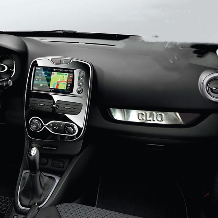 Накладка на переднюю консоль (нержавейка) для Renault Clio IV 2012-2019 гг