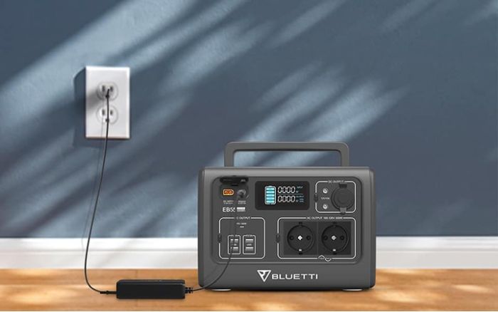 Портативна зарядна станція BLUETTI EB55 700W/536Wh