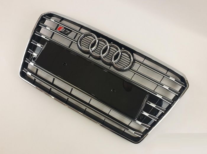 Решетка радиатора Ауди A7 G4 стиль S7, хром рамка + хром вставки (10-14 г.в.)