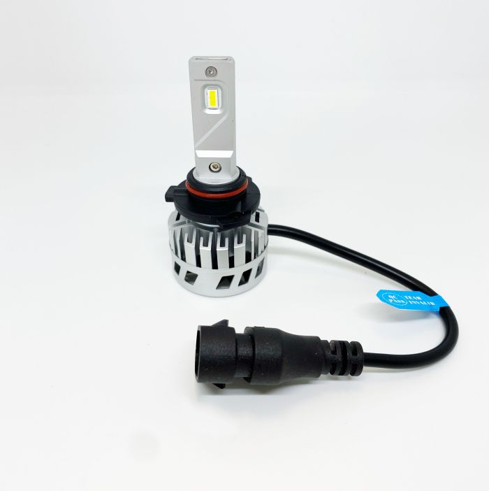 Светодиодные лампы HB3 (9005) EA Light X S6 8000Lm 5000К CSP 12-24V 2 шт