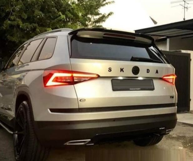 Спойлер багажника Skoda Kodiak ABS-пластик (17-21 г.в.)