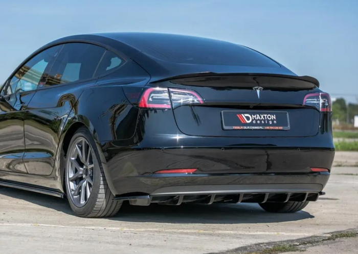Спойлер багажника Tesla Model Y стиль Makston Design черный глянцевый (2020-...)
