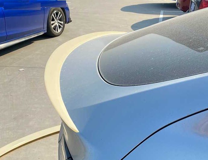 Спойлер багажника Tesla Model Y стиль S (2020-...)