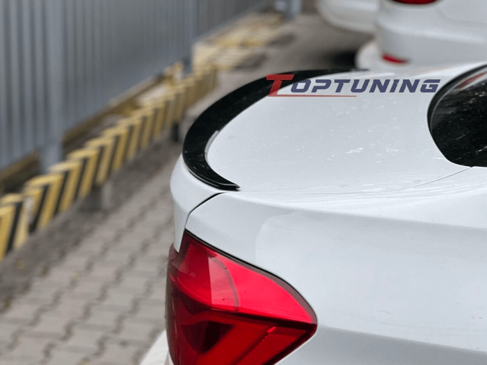Спойлер BMW F30 стиль M3 черный глянцевый (ABS-пластик)