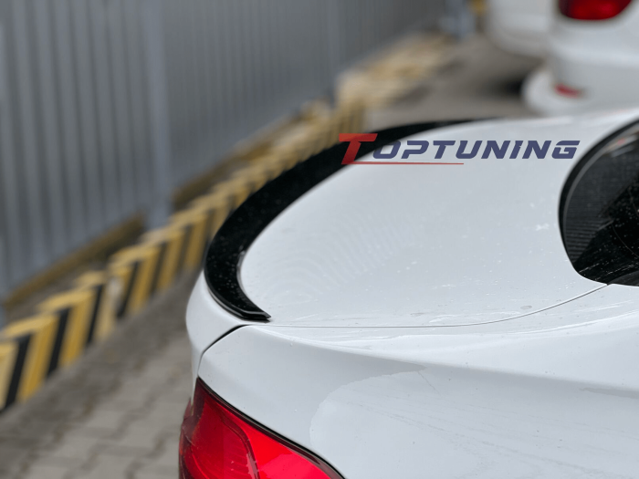 Спойлер BMW F30 стиль M3 черный глянцевый (ABS-пластик)
