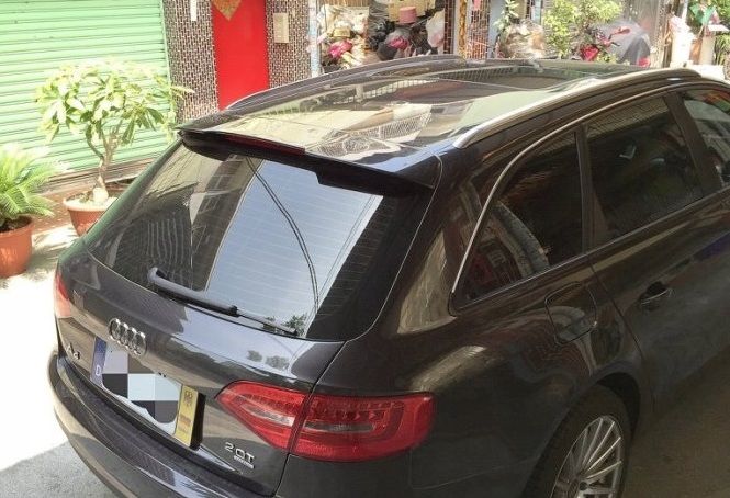 Спойлер на Audi A4 B8 универсал ABS-пластик