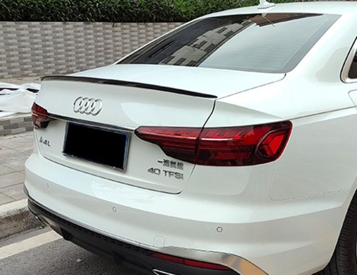 Спойлер на Audi A4 B9 стиль S4 черный глянцевый ABS-пластик