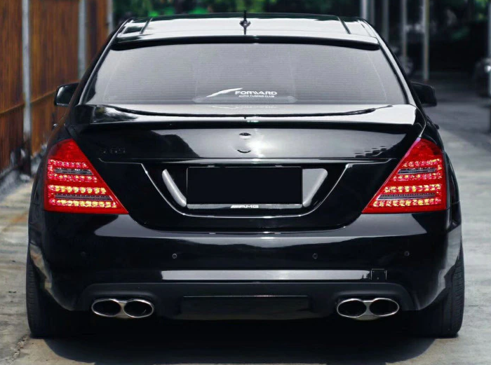 Спойлер багажника Mercedes W221 (ABS-пластик)