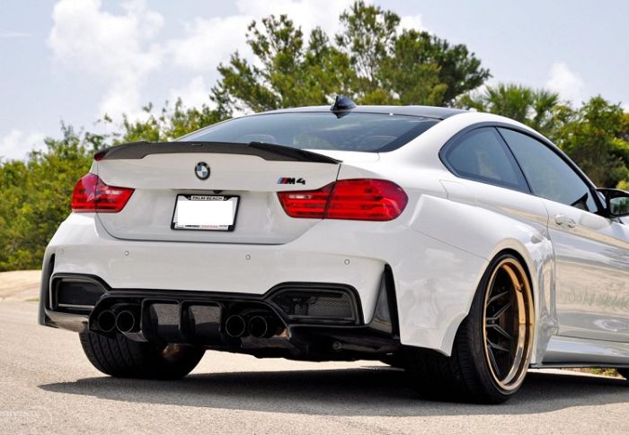 Спойлер BMW 4 F32 стиль M4 черный глянцевый (ABS-пластик)