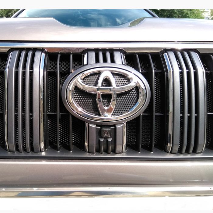 Камера "Prime-X" C8185W з широким кутом огляду TOYOTA Land Cruiser Prado (2018).