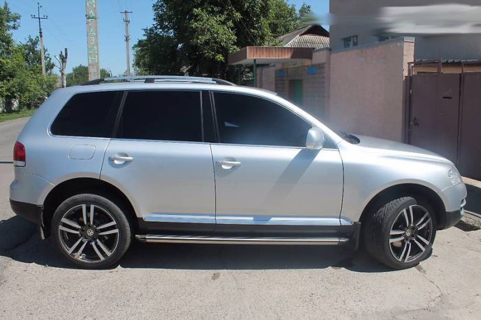 Хромированные Рейлинги (Пластиковые Ножки) Металлическая ножка для Volkswagen Touareg 2002-2010 гг