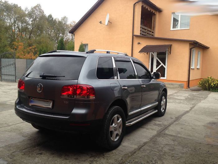 Хромированные Рейлинги (Пластиковые Ножки) Металлическая ножка для Volkswagen Touareg 2002-2010 гг